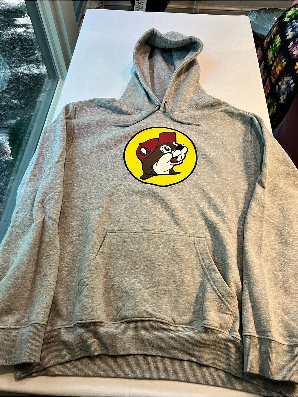 Buc-ee's Logo Gray Hoodie Graphic Pullover Size XL
